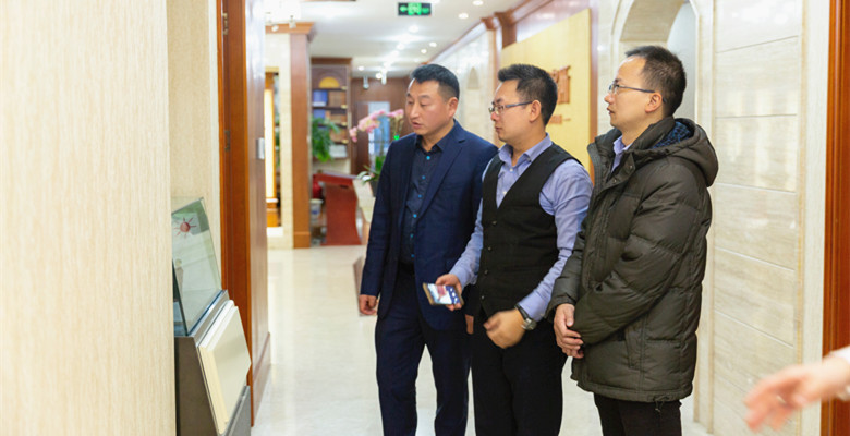 广东德纳律师事务所合伙人许向前律师,北京京师(中山)律师事务所刘汉